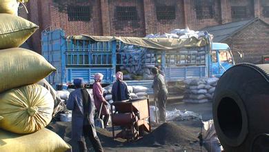 活性炭發貨現場